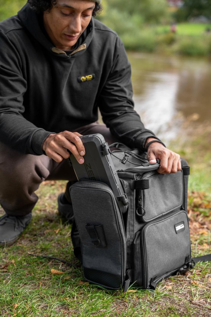 Ruksak Zebco Trophy Rucksack 23l 38x42x21