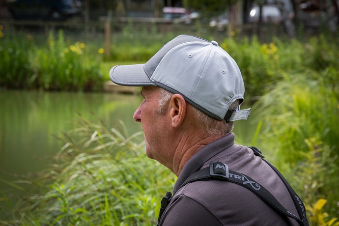 Šilterica Matrix Baseball Cap Light Gray