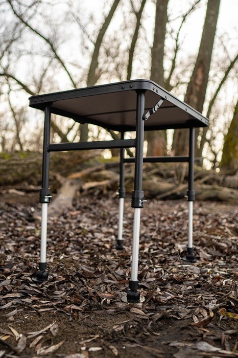 Sklopivi Stol Giants Fishing Folding Table X-Large + torba BESPLATNO!