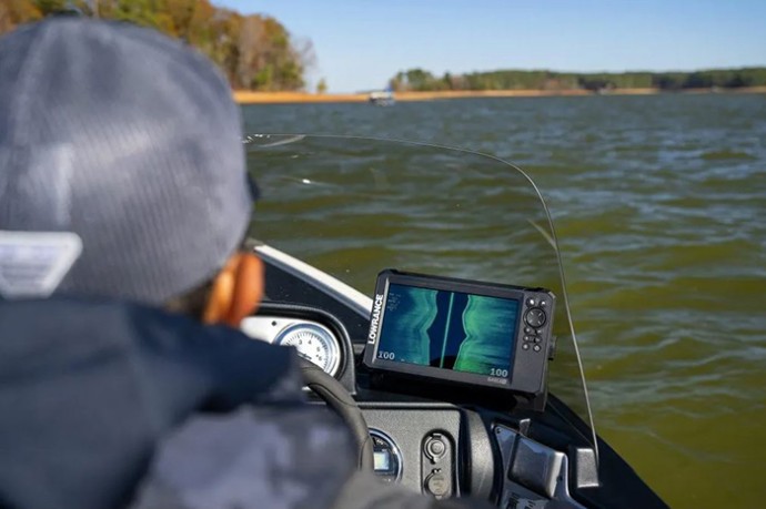 Sonar Lowrance Eagle 9 Sa Sondom Tripleshot HD + Baterija i Punjač BESPLATNO