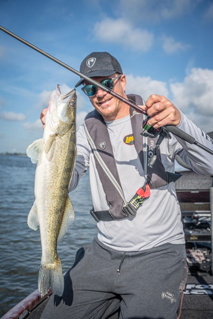 Štap Rage Warrior Zander Jig 2,40m 10-30gr 2dijela