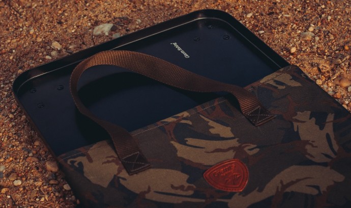 Stolić Giants Fishing Gaube Bivvy Table