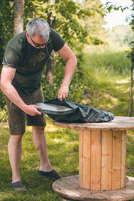 Stolić Giants Fishing Skládací s Taškou Folding Table with Bag