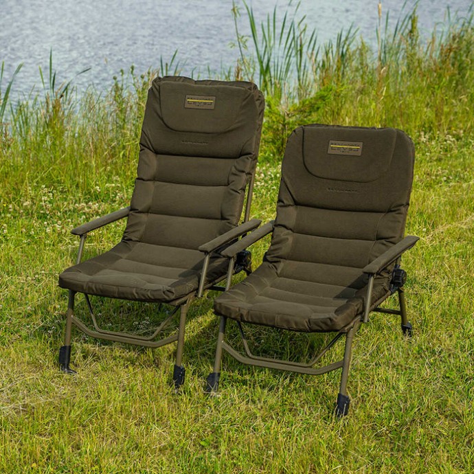 Stolica Avid Carp Benchmark Leveltech Recliner Chair