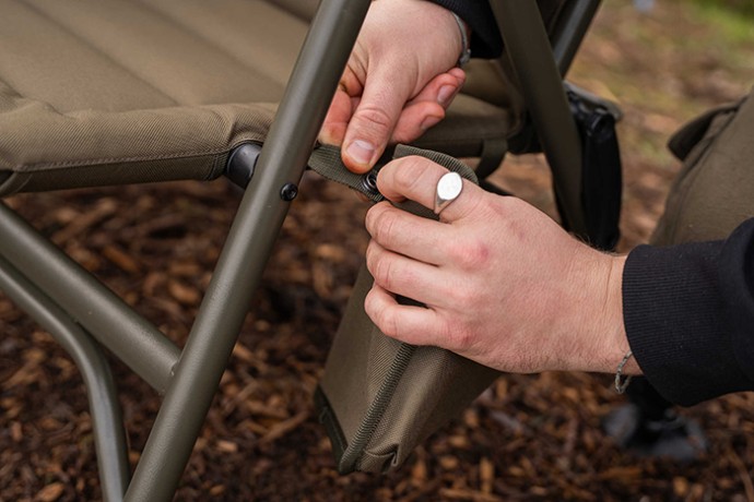 Stolica Avid Carp Revolve Armchair