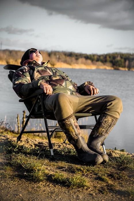 Stolica Giants Fishing Chair Gaube XT