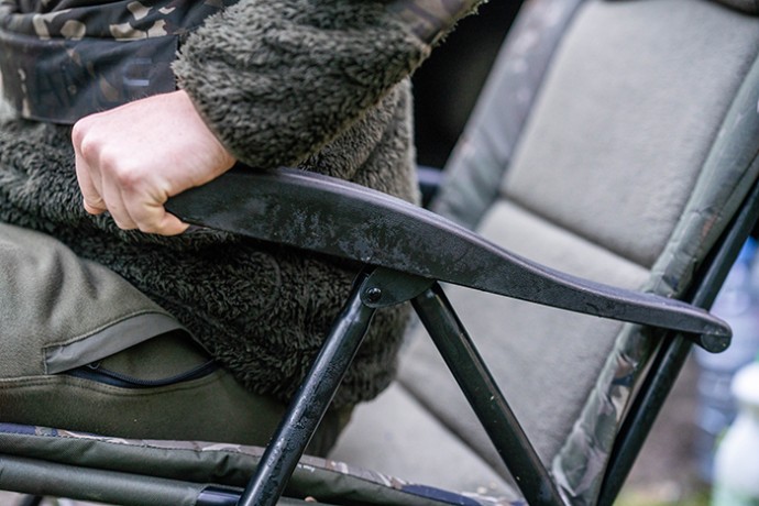 Stolica Nash Bank Life Reclining Chair Camo