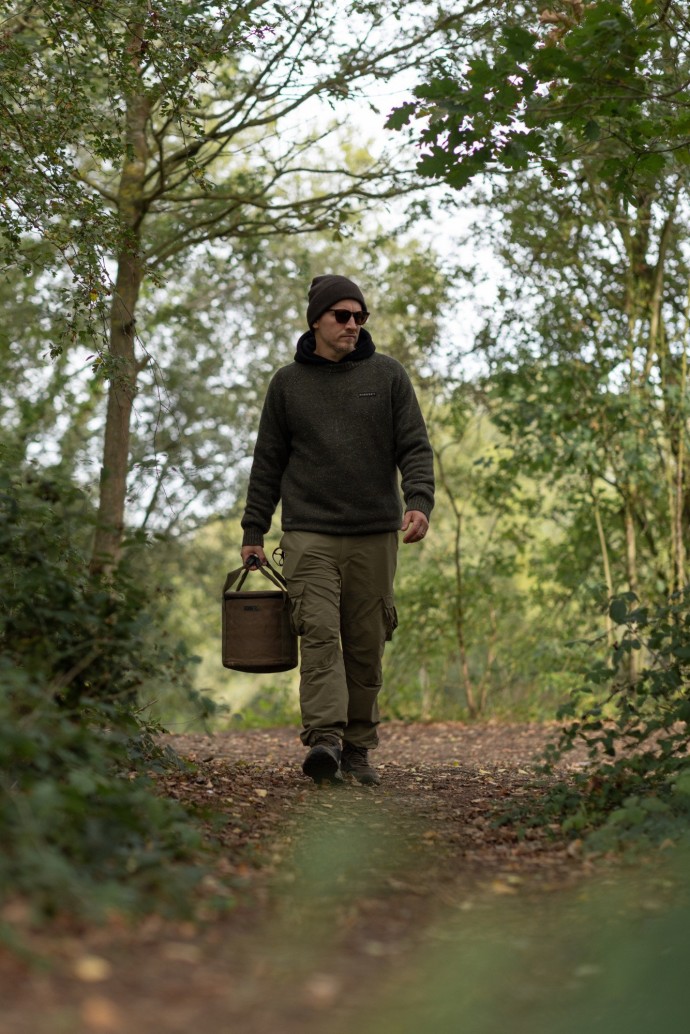 Svetr Korda Mindset Fisherman Knitted Sweater Dark Olive