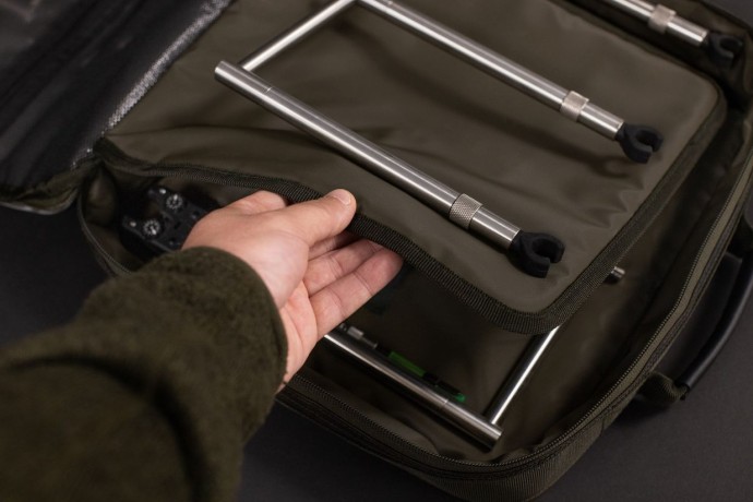 Taška Na Singlez Korda Compac Singlez Bag Dark Kamo