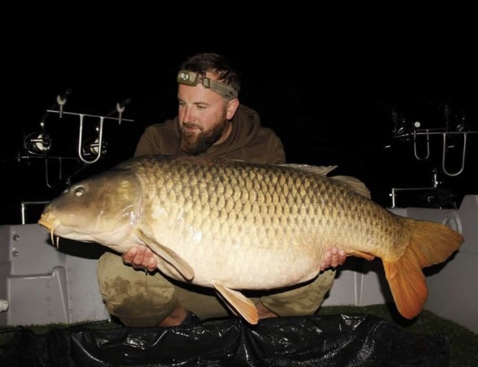 Tekuća hrana Black Carp Játra 1l