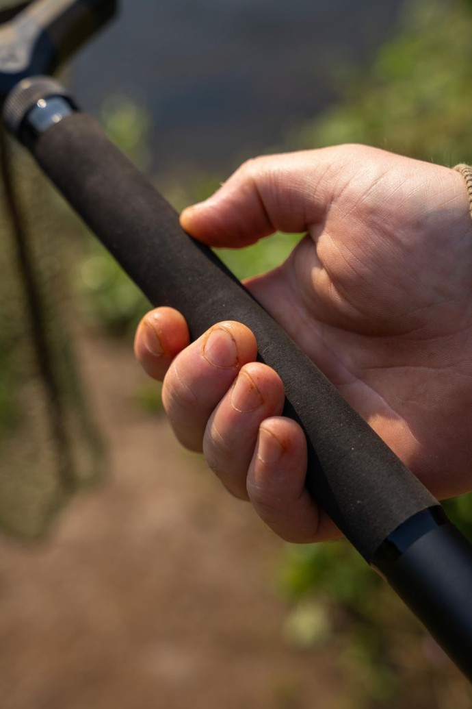 Teleskopska drška za podmetač Korum Allrounder Telescopic Handle