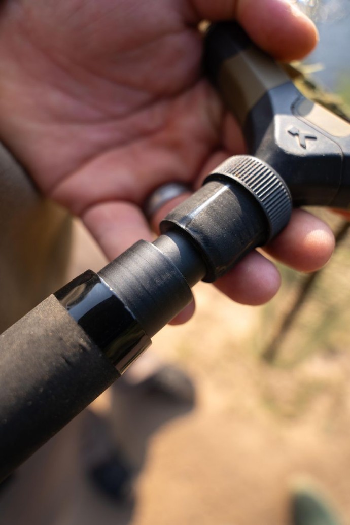 Teleskopska drška za podmetač Korum Allrounder Telescopic Handle