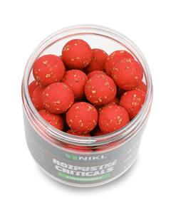 Topiva Boilies Nikl Criticals Strawberry 250ml