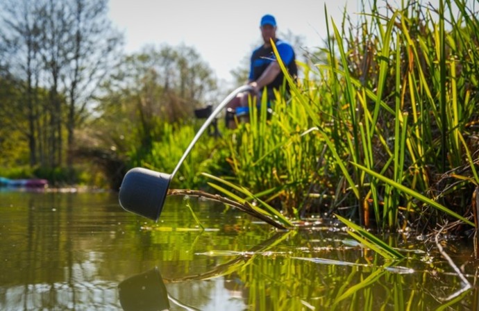 Topset za hranjenje Preston Dura Carp Kup Kit 224cm