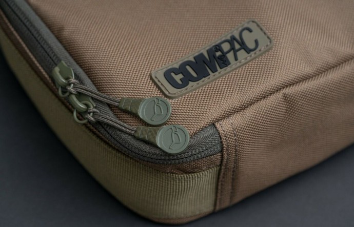 Torba Korda Compac Buzz Bar Bag Medium