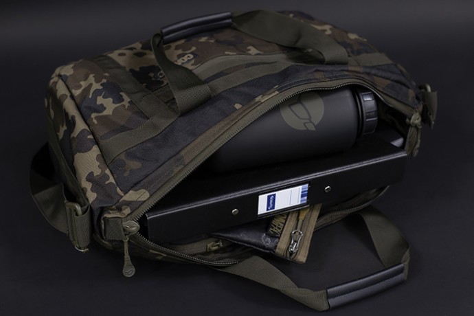 Torba Korda Compac Messenger Bag Dark Kamo
