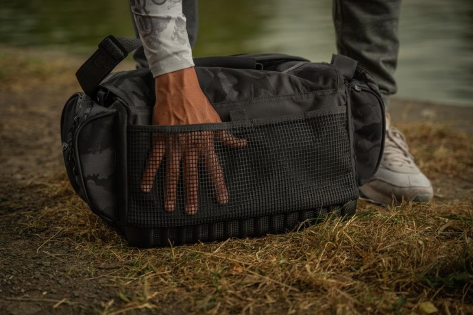 Torba Rage Voyager Camo Large Carryall + 5x Plastična kutija