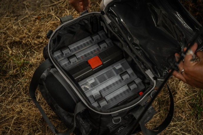 Torba Rage Voyager Camo Medium Tackle Bag