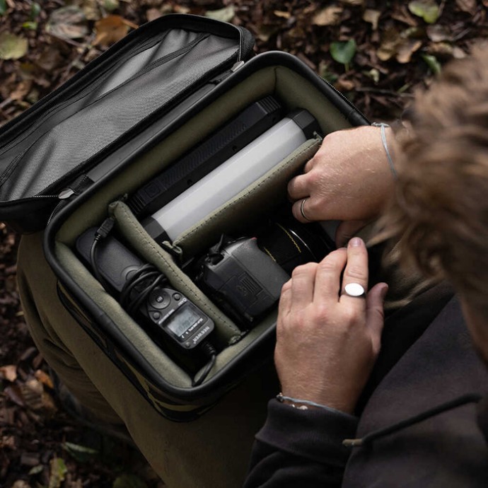 Torba za elektroniku Avid Carp Stormshield Pro Tech Packs