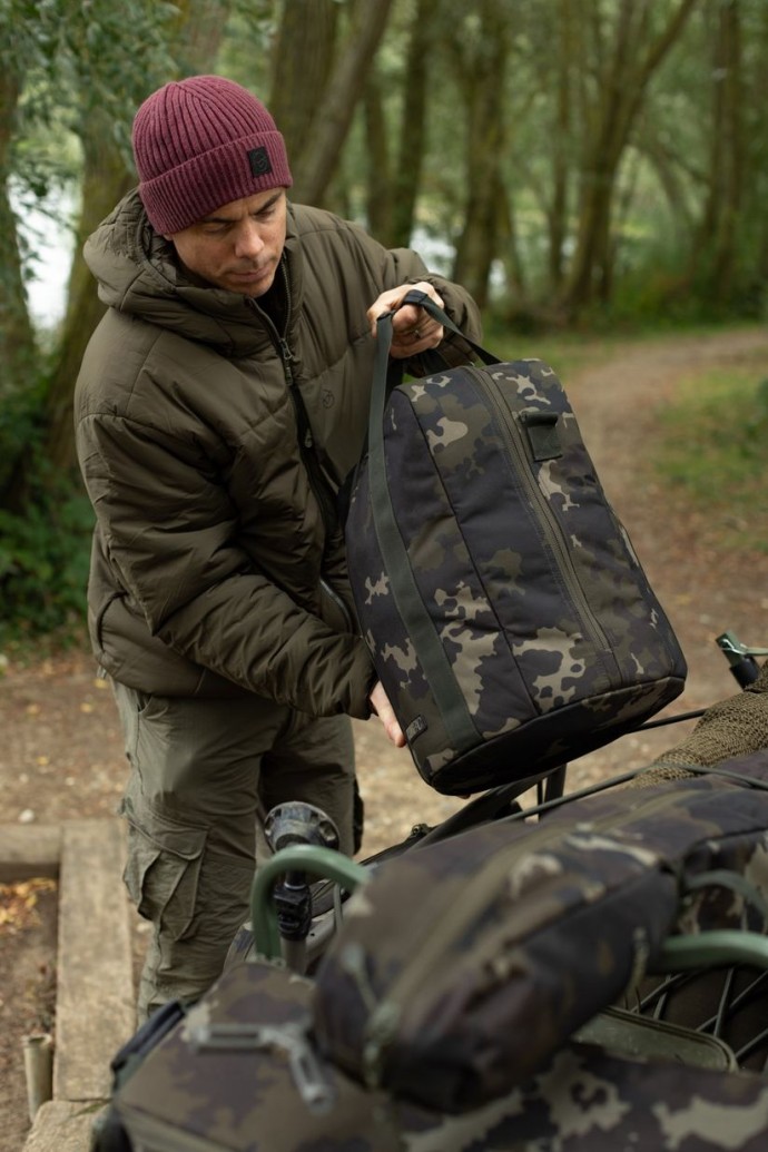Torba Za Roštilj Korda Compac Cobb Bag Dark Kamo