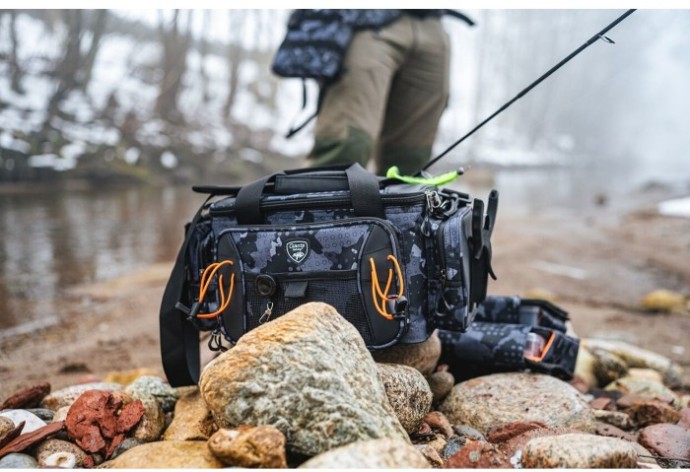 Torba za varaličarenje Giants Fishing Spinning Bag Large