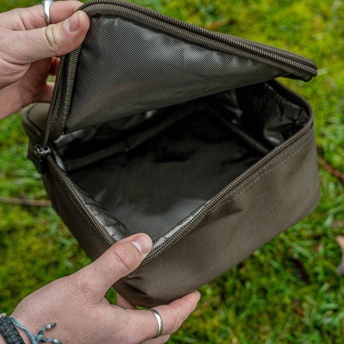 Torbica Avid Carp Compound Insulated Pouch