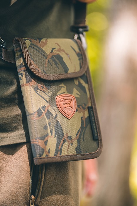 Torbica za dokumente Giants Fishing i telefon Security Pouch
