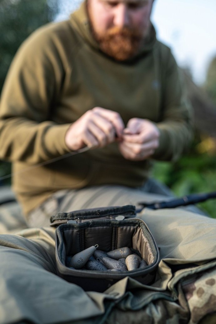 Torbica za pribor Korda Compac 100 Tackle Pouch Dark Kamo