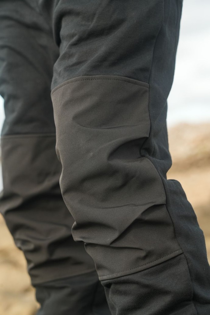 Trenirka Black Cat HD Joggers