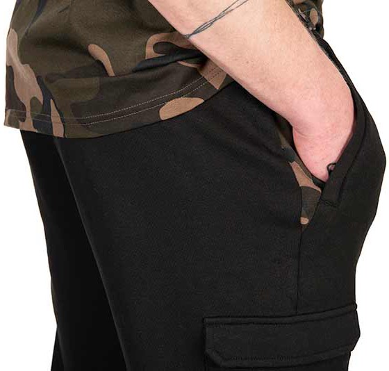 Trenirka Fox LW Black/Camo Combat Joggers