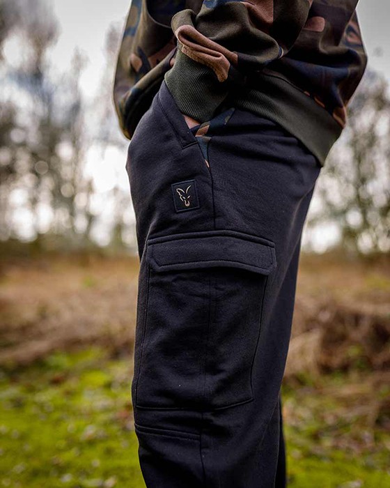 Trenirka Fox LW Black/Camo Combat Joggers