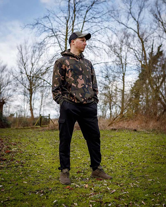 Trenirka Fox LW Black/Camo Combat Joggers