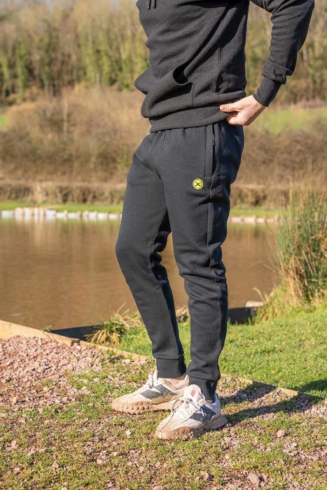 Trenirka Matrix Black Joggers