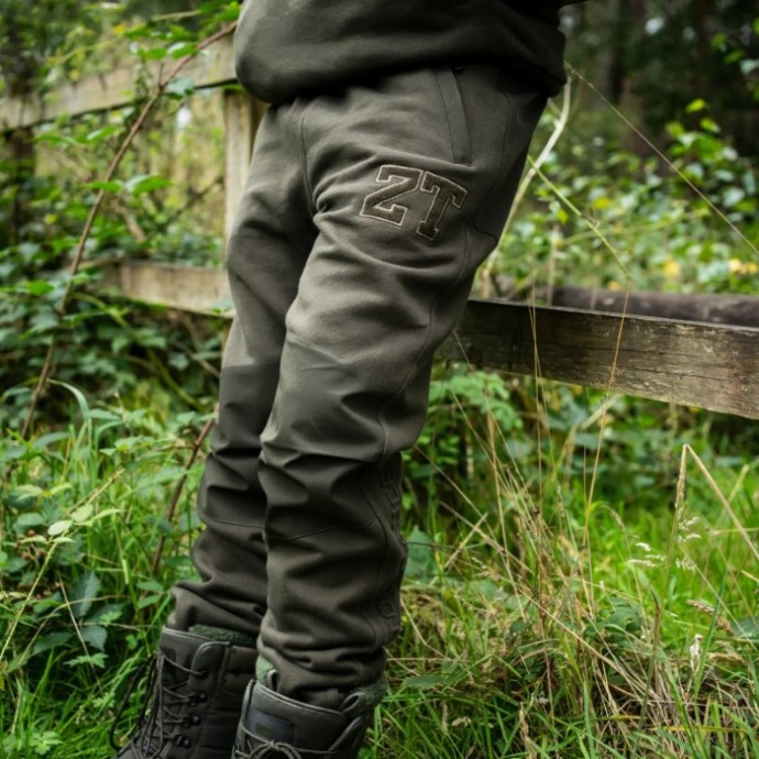 Trenirka Nash Zero Tolerance Wind Chill Joggers Varsity