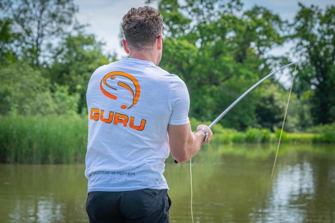 Tričko Guru Semi Logo Tee White