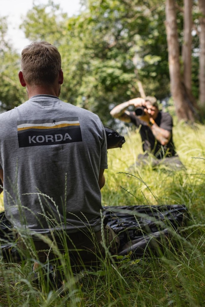 Tričko Korda Lakebed Tee Grey