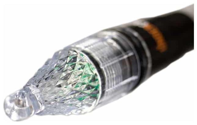 Tyčová bojka UnderCarp sa senzorom sumraka koji svijetli plavom bojom 6m