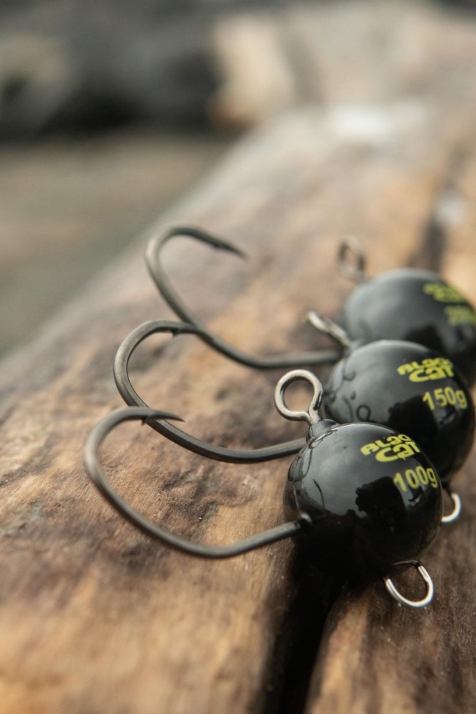 Udica Black Cat Mega Fireball Black DG