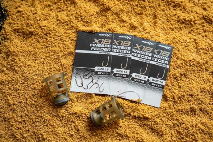 Udica Matrix X1B Finesse Feeder Barbed