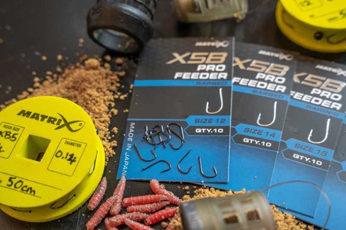 Udica Matrix X5B Pro Feeder Barbed