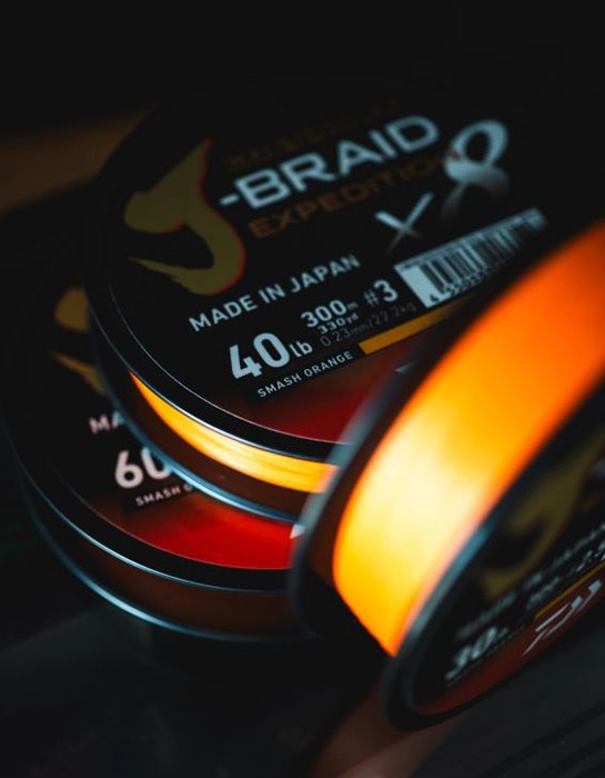 Upredenica Daiwa J-Braid X8 Expedition Smash Orange 300m