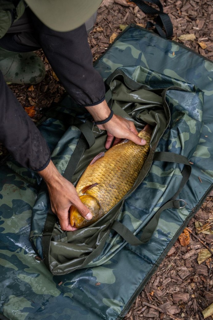 Vreća za vaganje Korum Camo Compact Weigh Sling