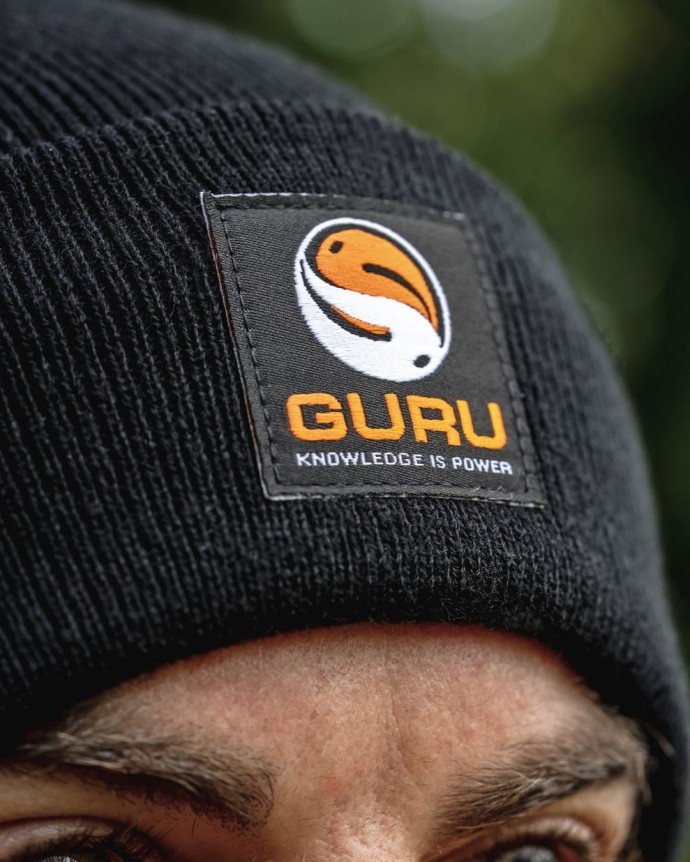 Zimska kapa Guru Black Patch Beanie