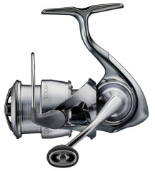 Naviják Daiwa Exist 22