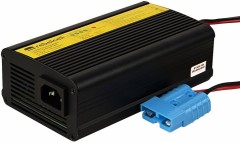 Punjač Rebelcell Pro Outdoorbox 12,6V 10A