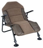 Rybárske Kreslo Daiwa Folding Chair With Arms